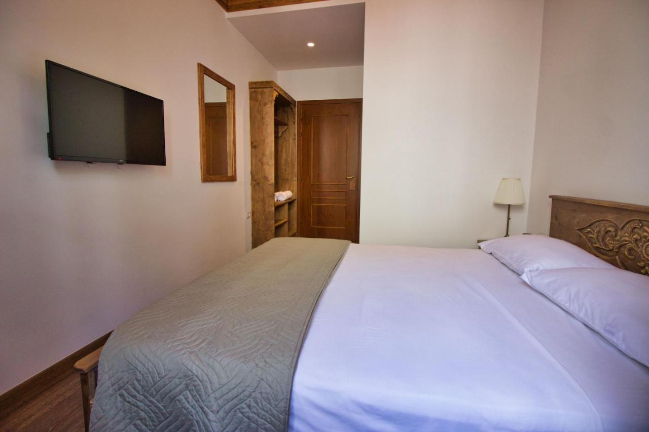 4 Rooms Gjirokastra Exterior foto