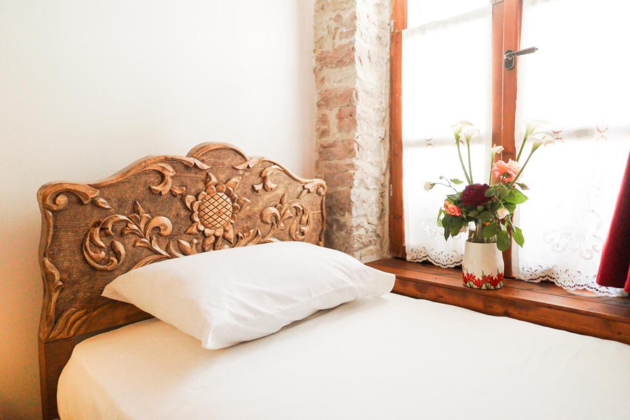 4 Rooms Gjirokastra Exterior foto