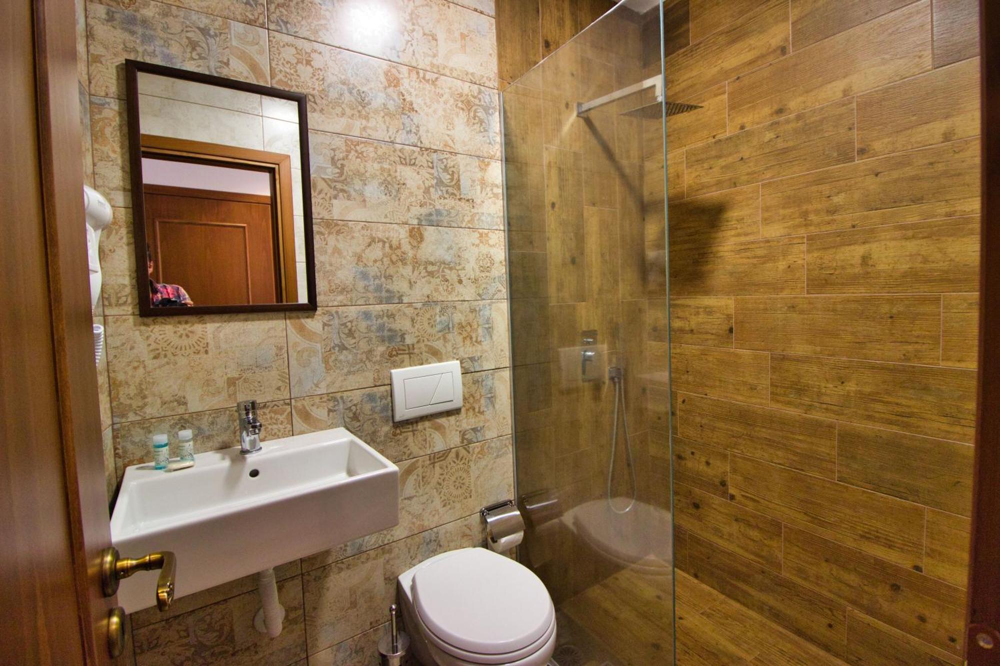 4 Rooms Gjirokastra Exterior foto